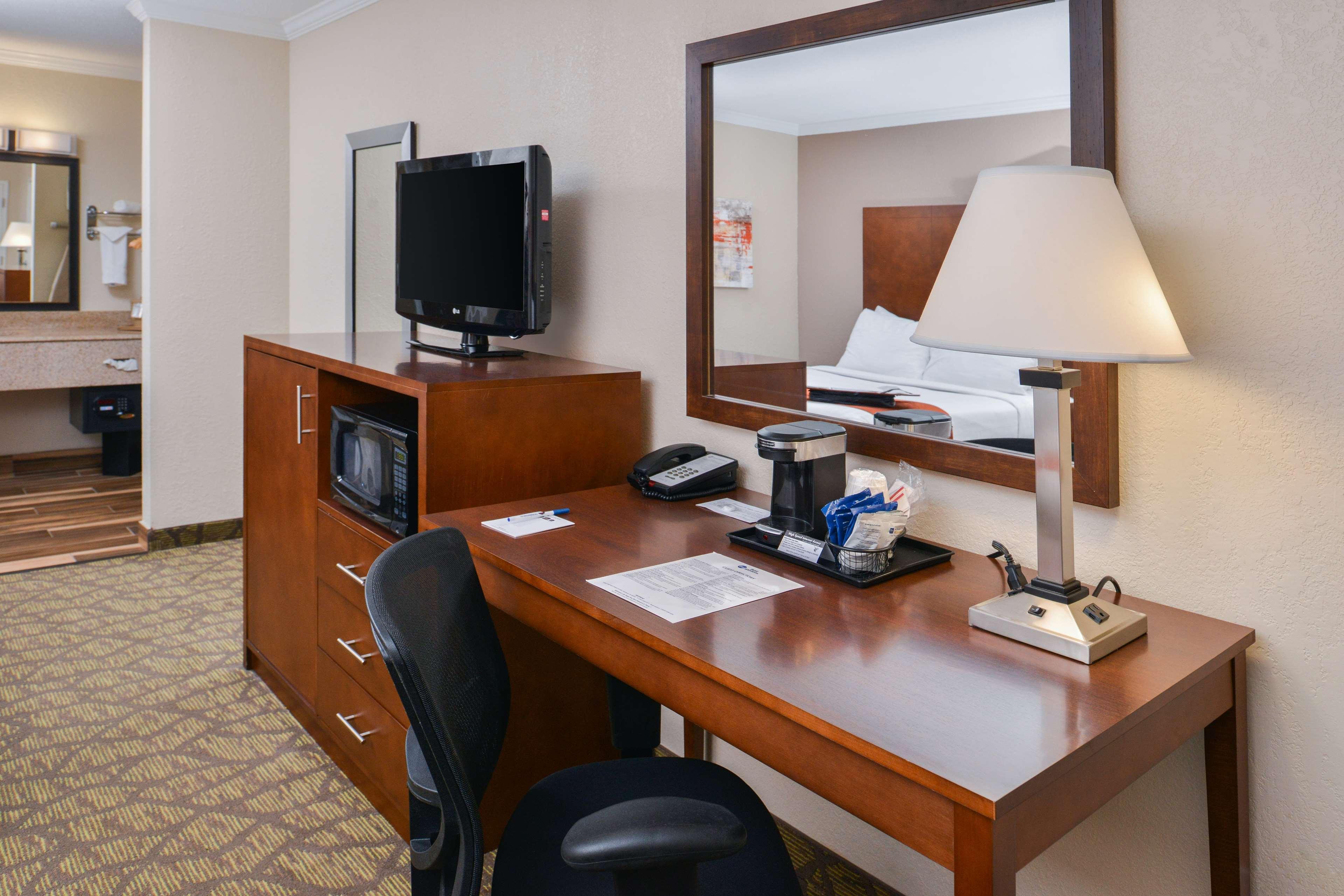 เบสท์ เวสเทิร์น ออฟ ฮาร์ทแลนด์ Hotel Hartland ภายนอก รูปภาพ